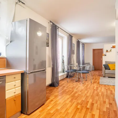 Apartament A Cozy In Downtown