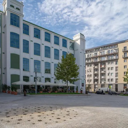 A Cozy In Downtown Pozsony